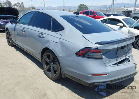 2023 Honda Accord Hybrid Sport-L z USA, uszkodzony, nr VIN 1HGCY2F70PA046584